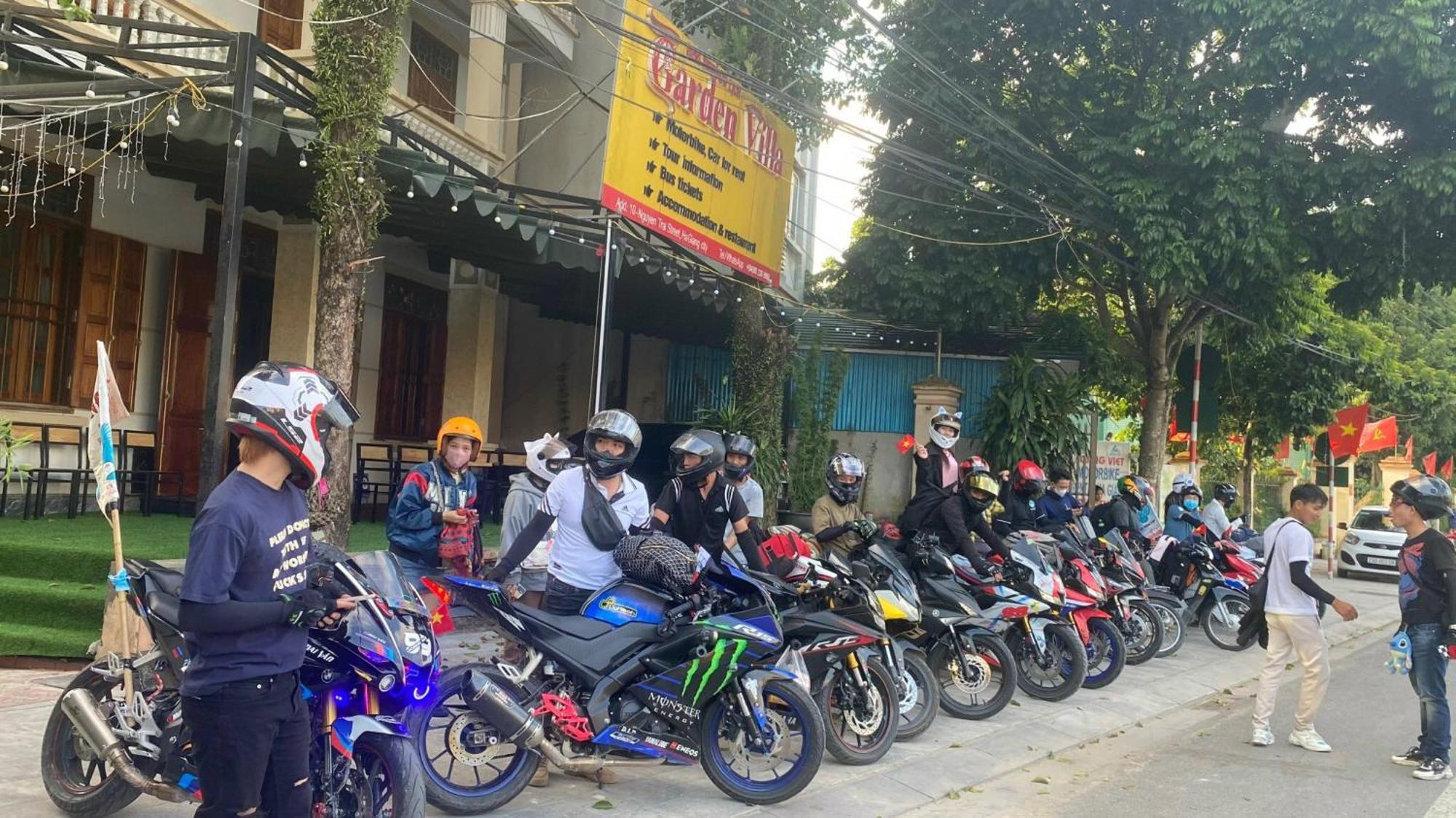 花园别墅 河江 外观 照片